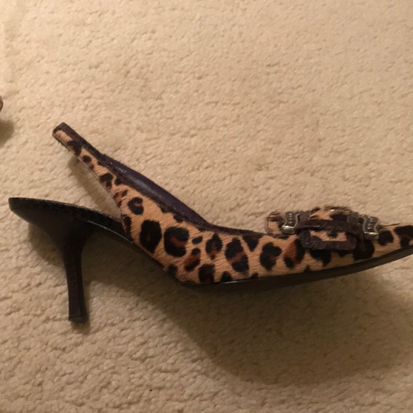 Guess Leopard Heels - Picture 4 of 6